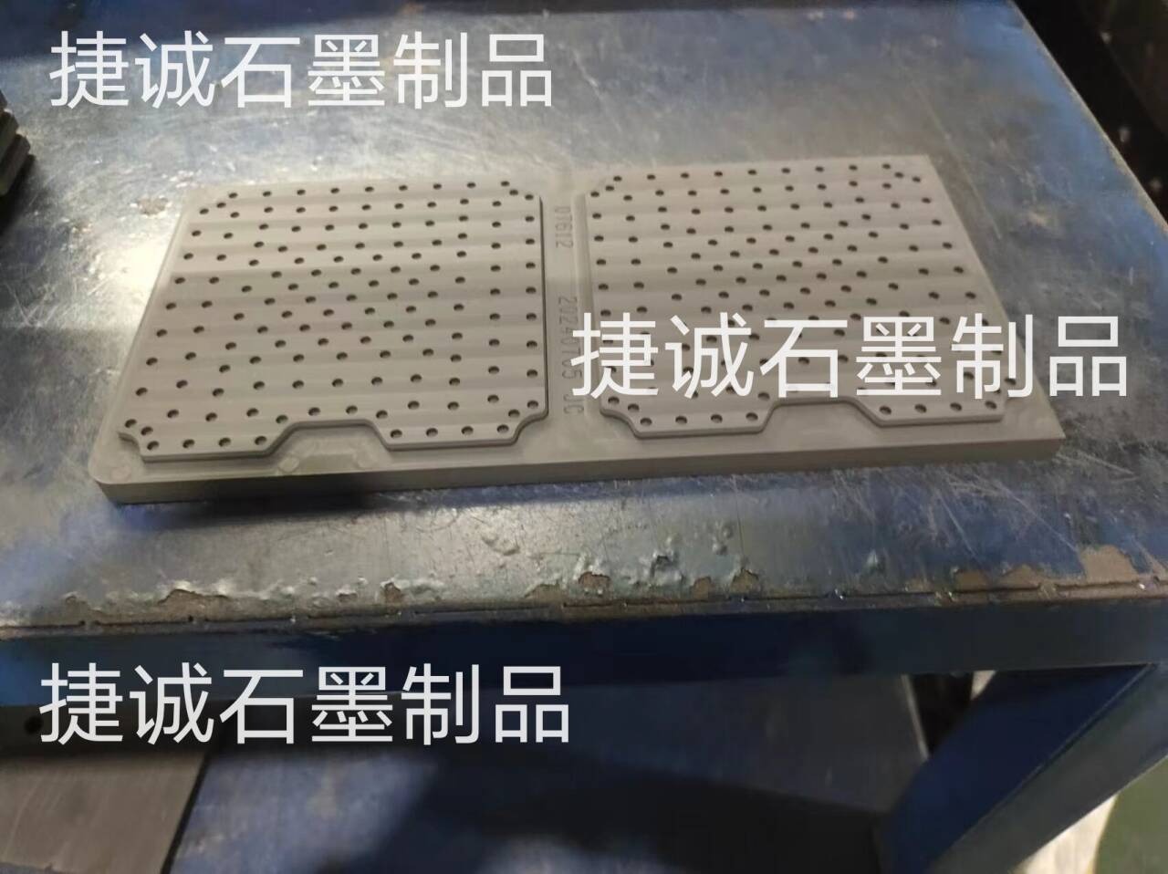 石墨治具，石墨模具，VC石墨模具，石墨夾具，燒結石墨模具，VC燒結石墨模具，散熱石墨模具，焊網石墨模具，石墨模具加工，高純石墨模具，石墨模具加工廠，石墨模具生產廠家